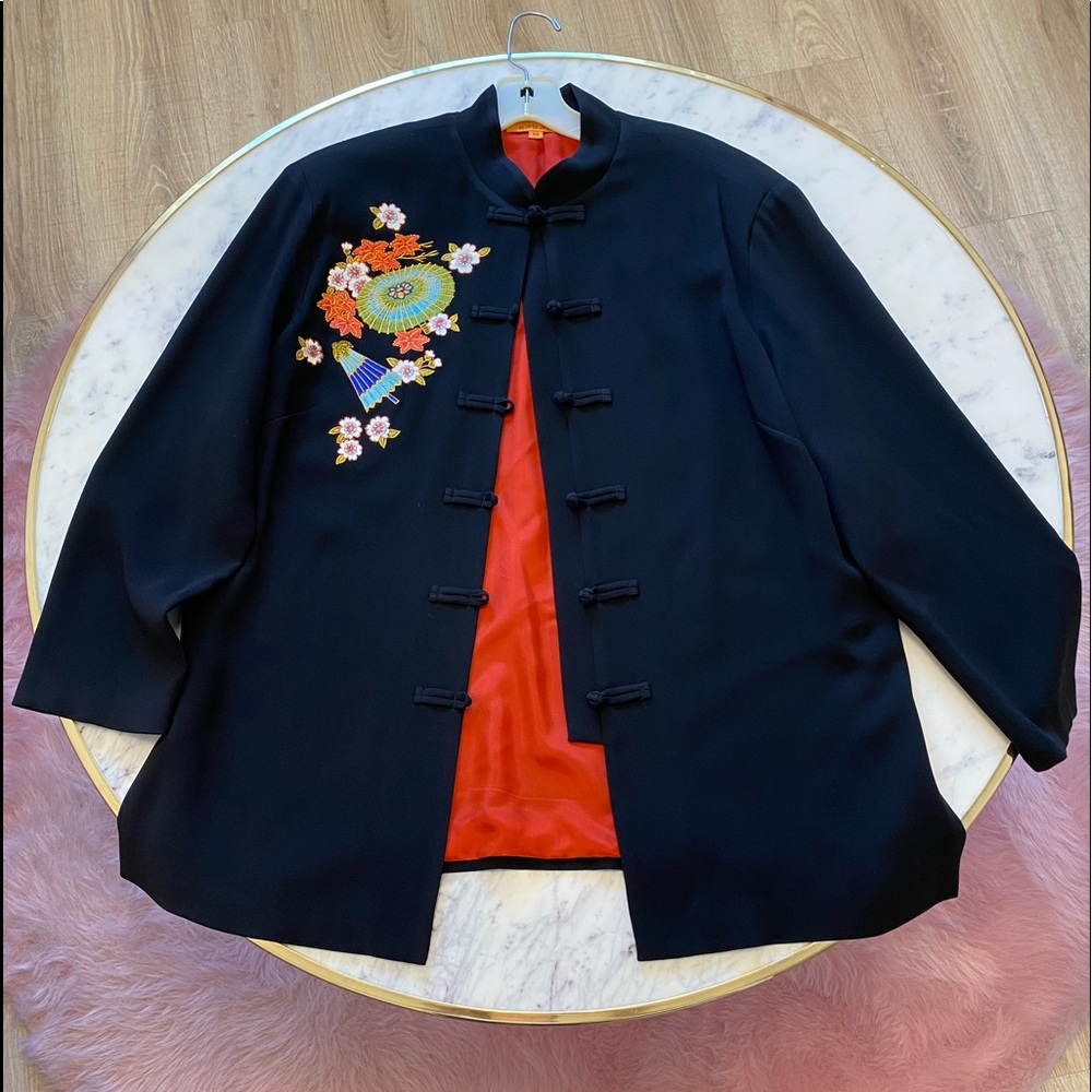 Black Kimono